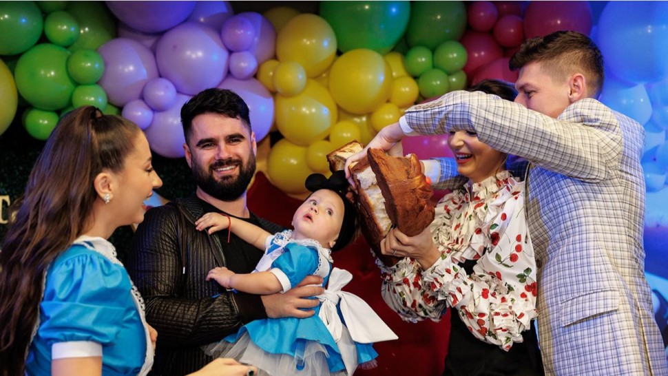 Poze EXCLUSIVE de la ziua de naștere a Anastasiei fetița lui Nicole Cherry. Copila a împlinit 1 an | FOTO