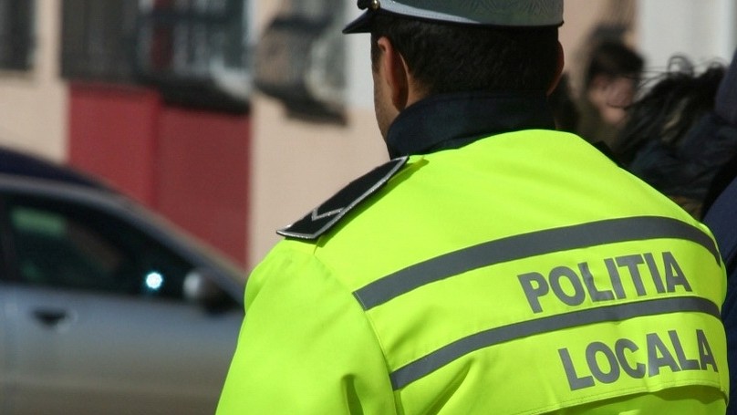 Agenții de la Poliția Locală vor fi înarmați cu pistoale letale. Cum se pregătesc pentru asta