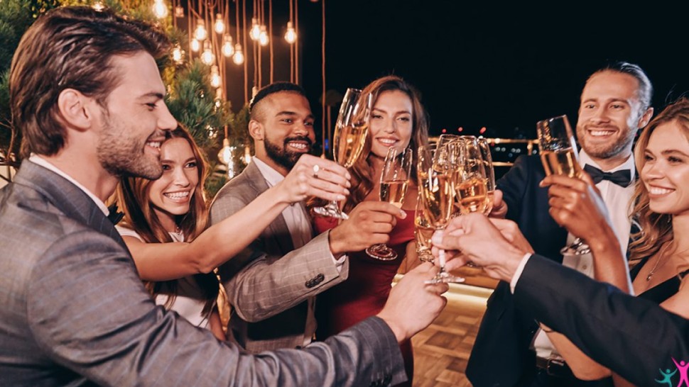 Pachete Revelion 2023. Cât costă un sejur în România dar și în afara țării