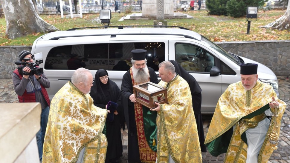 Totul despre Brâul Maicii Domnului unul dintre cele mai puternice simboluri religioase din lume