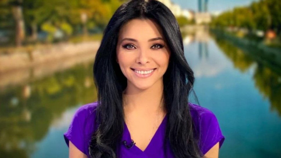 Corina Caragea la un pas de o vacanță de vis. Unde pleacă de Revelion frumoasa prezentatoare a Știrilor Pro TV