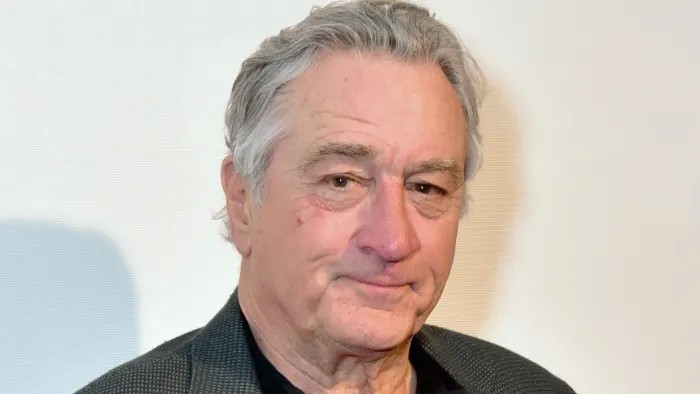 O femeie a încercat să-i fure lui Robert de Niro cadourile de sub pomul de Crăciun