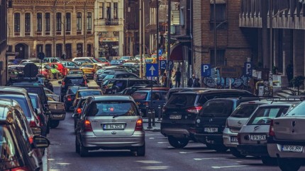 Autoturismele parcate în Bucureşti verificate de maşini cu softuri speciale. Care este amenda pentru neplată