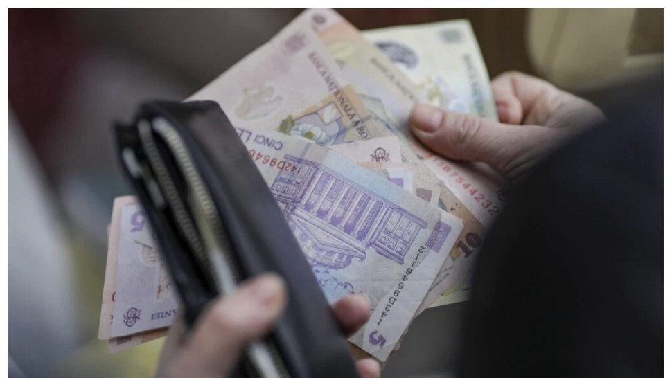 Veste bună pentru milioane de pensionari români. Ajutor de 125 de lei în luna iunie
