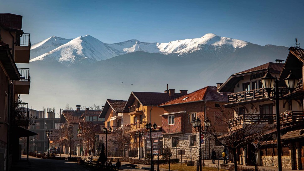 Ce se întâmplă în Bansko renumita stațiune bulgărească de schi în lipsa zăpezii