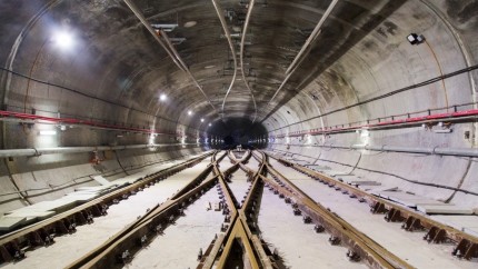 Mită pentru angajări la Metrorex se plăteau până la 7.500 de euro pentru un post de mecanic