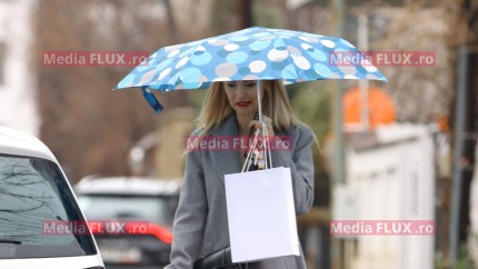 La Andreea Bălan coafura rezistă chiar și după America Express | IMAGINI PAPARAZZI