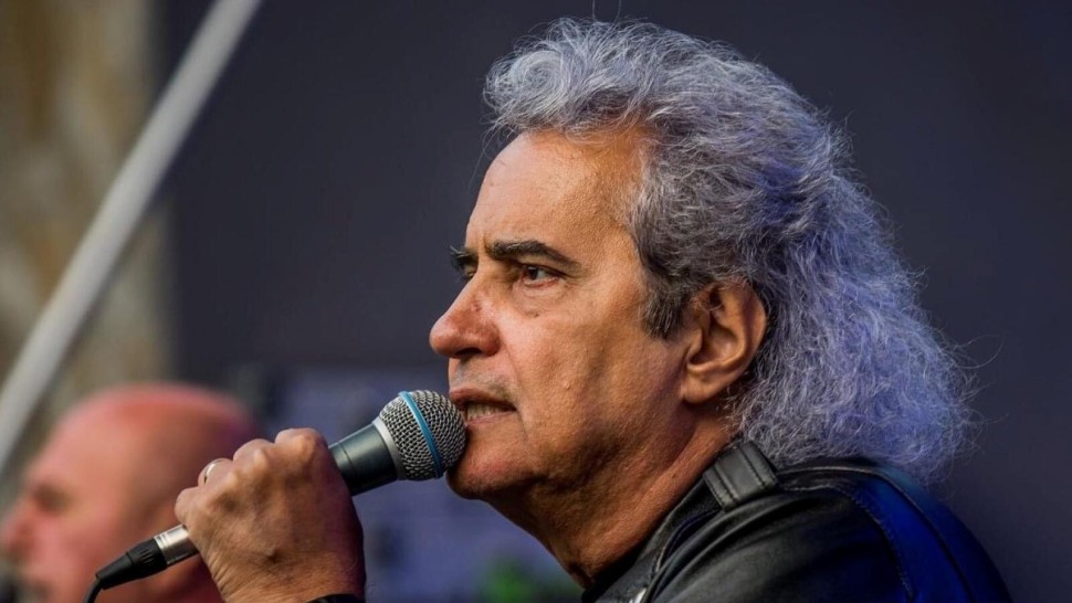 La Mulți Ani Cristi Minculescu Regele rock-ului românesc împlinește azi 64 ani