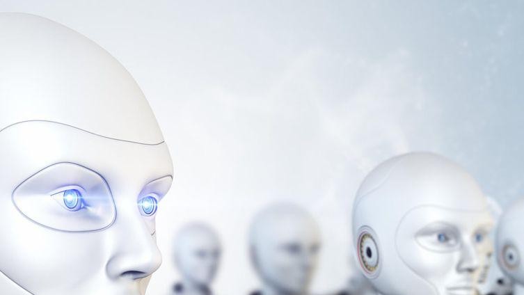 Un inculpat va fi apărat într-un proces de  primul avocat robot din lume