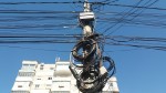 Se taie cablurile de pe stâlpii din cinci sectoare din Bucureşti. Care sunt zonele vizate