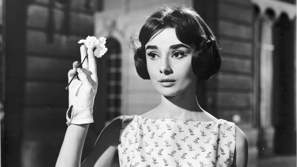 Povestea de viață a actriței Audrey Hepburn. A fost una dintre cele mai mari și de succes vedete ale Hollywood-ului