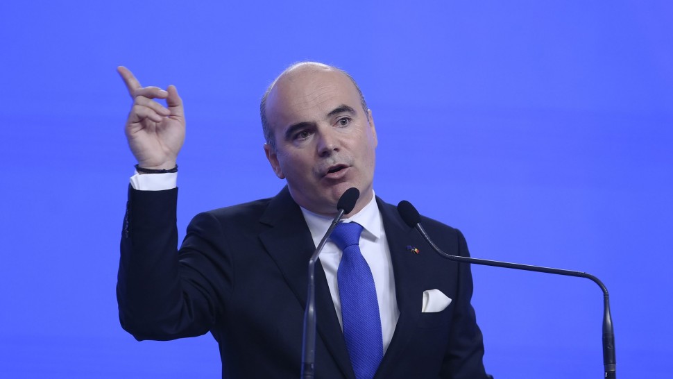 Rareş Bogdan apel urgent la ministrul Finanțelor Trebuie să dea explicații de ce OMV nu plătește taxa de solidaritate