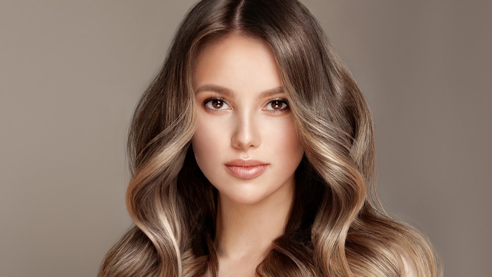 Vopsirea părului o necesitate în rândul femeilor. Ce greșeli trebuie evitate