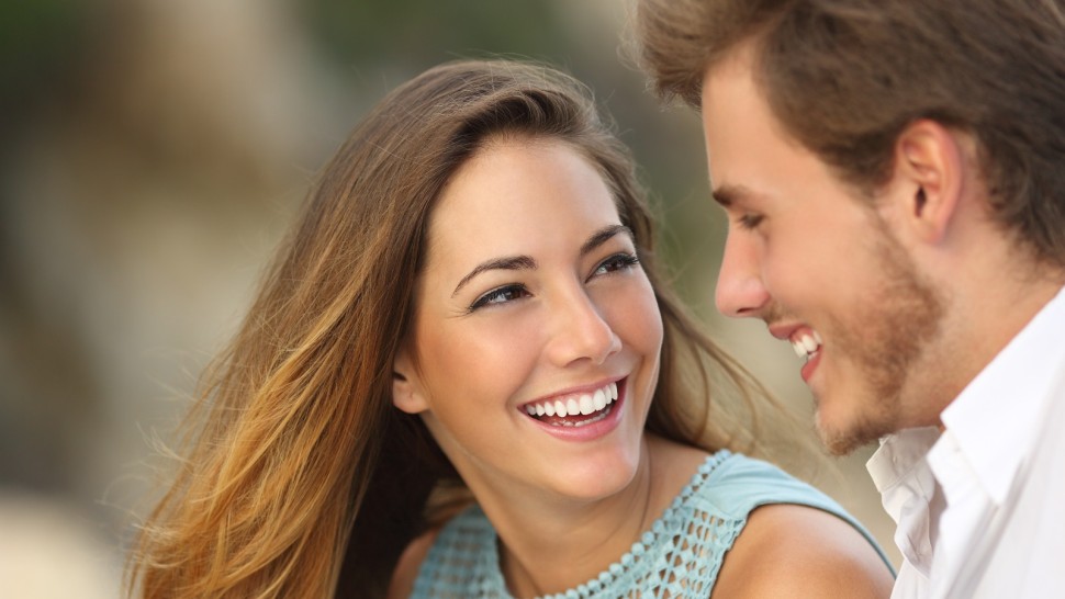 Știai că poți obține un zâmbet de Hollywood în 30 de minute 