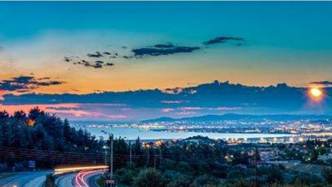 Grecia lovită de furtuni violente. Multe legături de feribot cu insulele au fost întrerupte. Probleme și în insula Thassos