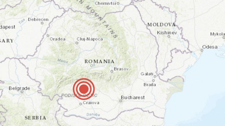 Elevii și studenții din zona Olteniei vor trece la cursuri online din cauza cutremurelor