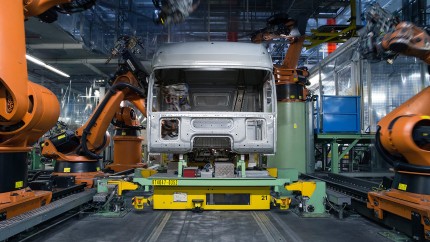 Mercedes investește în România. 130 de milioane de euro buget și locuri de muncă noi