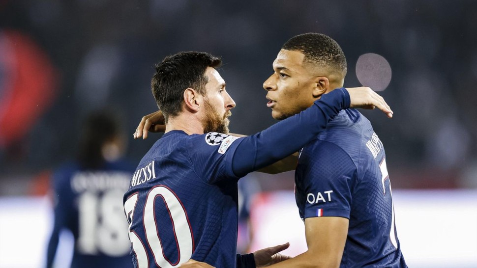 Top 11 cei mai buni fotbaliști din lume conform FIFA