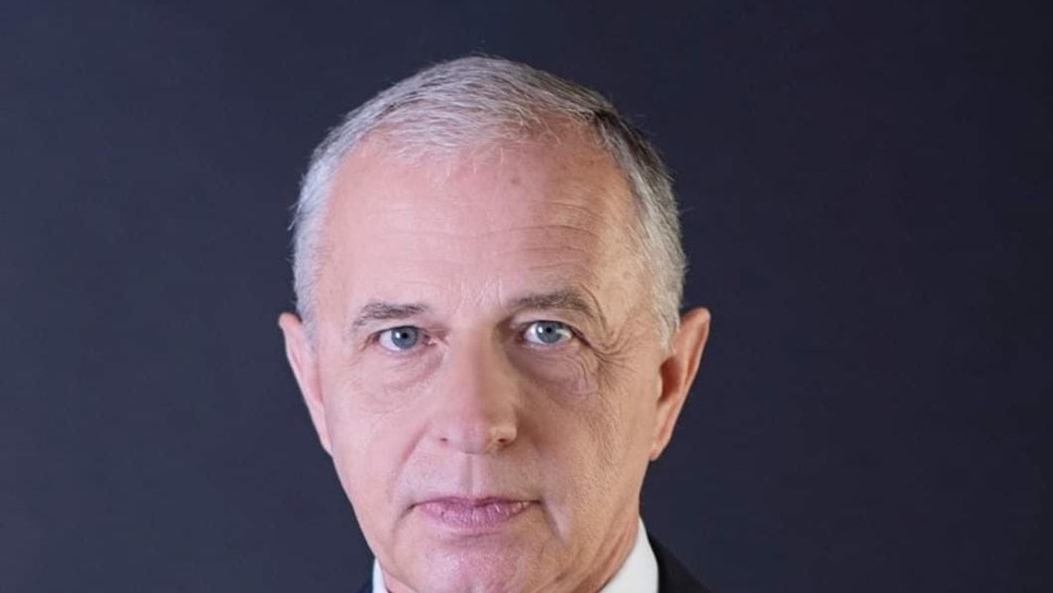 Mircea Geoană va fi viitorul președinte al României în 2024 Sondaj AtlasIntel cea mai precisă companie de sondare din SUA pentru România