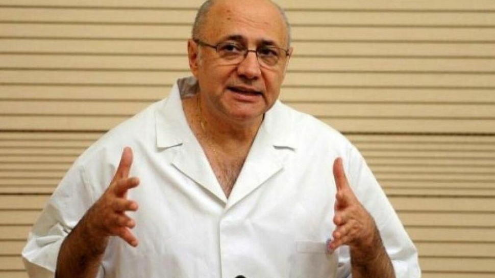 Prof. dr. Irinel Popescu părintele transplantului hepatic din România se apără în fața acuzațiilor DNA Presupusa mită promisă organelor judiciare este o înscenare minuțioasă