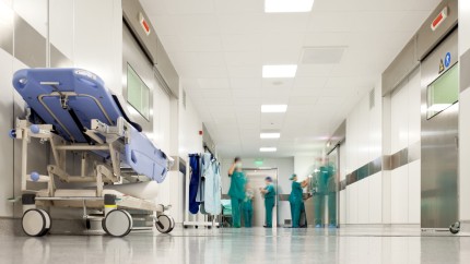 Ministerul Sănătății aplică sancțiuni medicilor și spitalelor care nu țin legătura cu aparținătorii pacienților