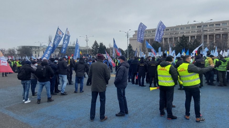 Proteste ale sindicaliștilor din Învățământ în fața Guvernului Salarizarea din sistem cea mai mare nemulțumire