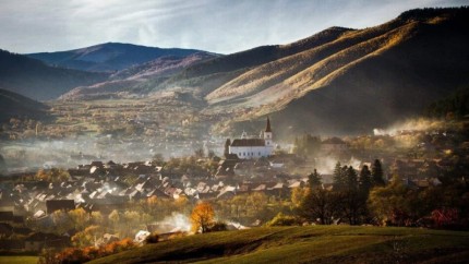 Un sat din România apare în Top 20 locuri din lume pe care trebuie să le vizitezi măcar o dată în viață