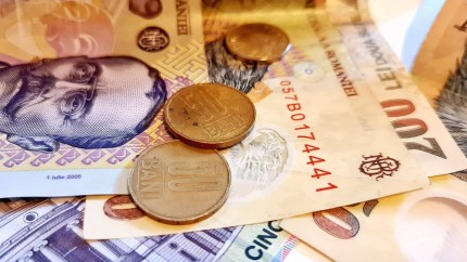 Rate mai mari pentru români. Pericol financiar la ușa datornicilor