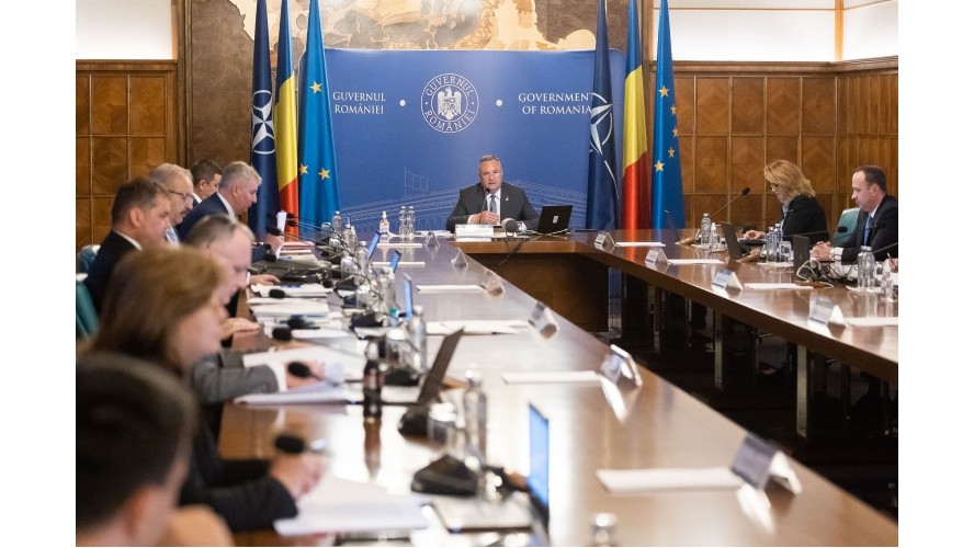 Ședință importantă de Guvern Legile Educaţiei şi plafonarea poliţelor RCA pe lista Executivului de miercuri