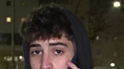 Eroii din trenul morții. Doi studenți au salvat 26 de pasageri după tragedia feroviară din Grecia