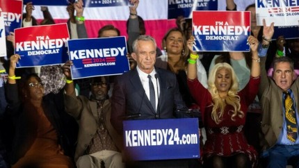 Răsturnare de situație la prezidențialele din SUA. Donald Trump umăr la umăr cu Robert F. Kennedy Jr