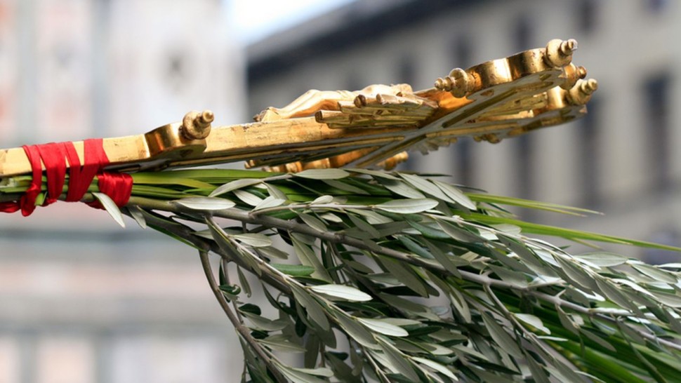 Floriile 2024. Duminica Floriilor Ortodoxe sărbătorită în 28 aprilie. Ce este obligatoriu de adus în biserică