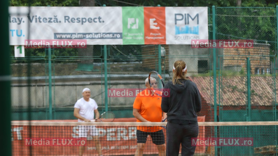 Dan Șucu și Sebastian Vlădescu viață de Lorzi în praful bucureștean | FOTO PAPARAZZI