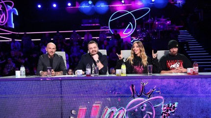 Delia a plâns la iUmor. Jean Gavril și Marian Godină pe scena show-ului difuzat de Antena 1