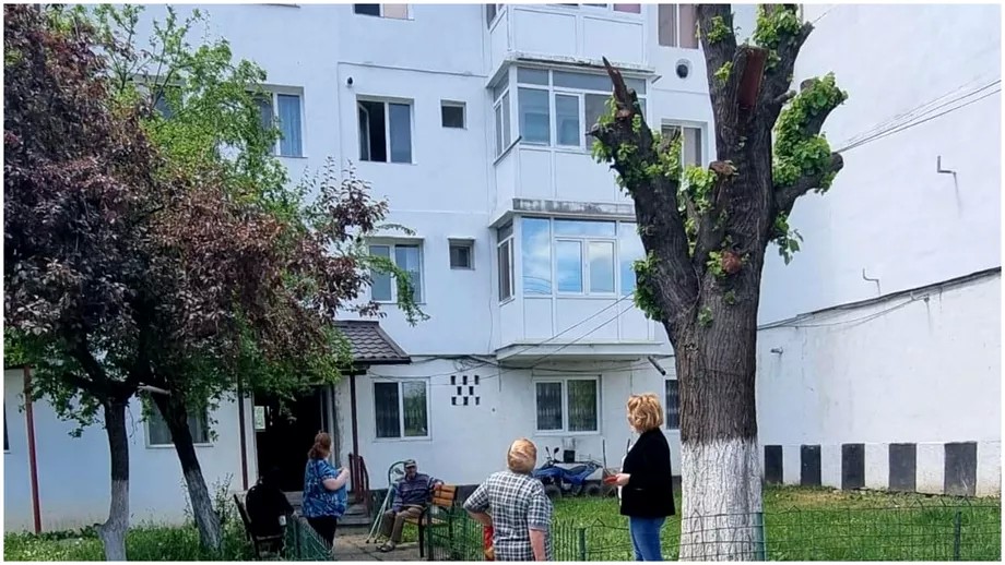 O garsonieră mai ieftină decât un loc de parcare. Se află lângă un castel celebru din țara noastră