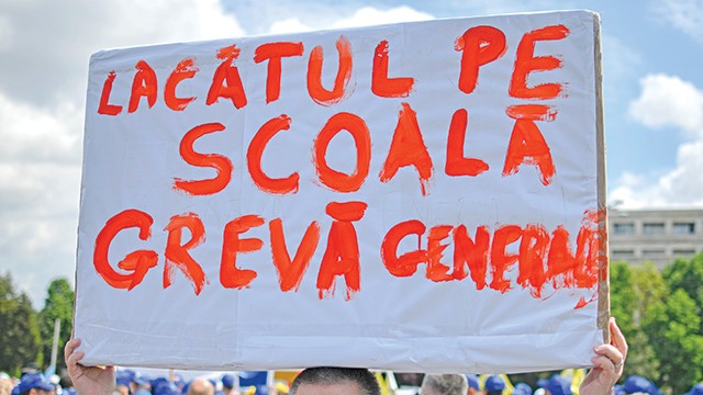 Grevă în școli într-o perioadă grea pentru elevi. Planul sindicatelor din educație