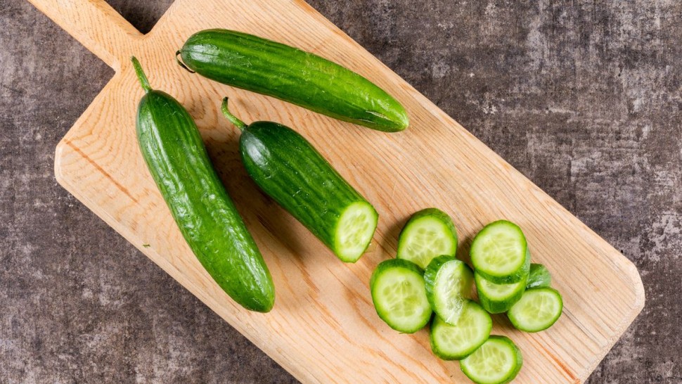 Alimente uimitoare de consumat pe caniculă. Ce ar trebui să eviți