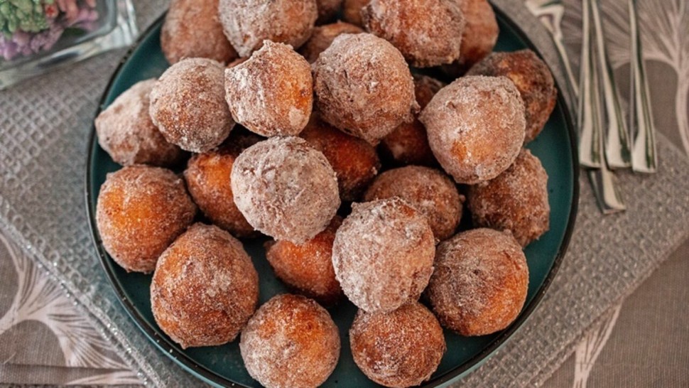 Rețetă gogoși cu brânză. Un desert aparte pentru cei dragi