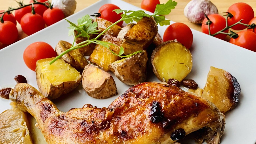 Rețetă pulpe de pui marinate. Delicioase alături de piure