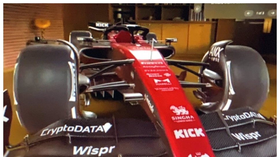 Compania românească CryptoDATA prezentă la evenimentul de lansare Apple Vision Pro prima cască de realitate mixtă