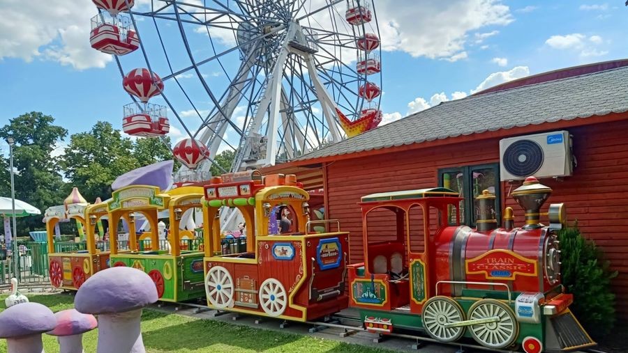 Se deschide un parc de distracții în valoare de 25 milioane de euro la Mamaia. Tematica inspirată din Alice în Ţara Minunilor