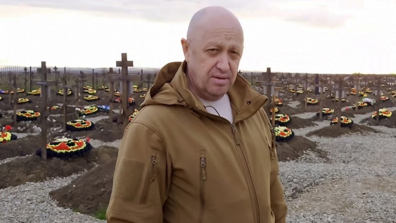 Momentul în care avionul lui Prigojin se prăbușește filmat Orice s-a întâmplat s-a întâmplat rapid. Analiștii nu exclud o înscenare | VIDEO