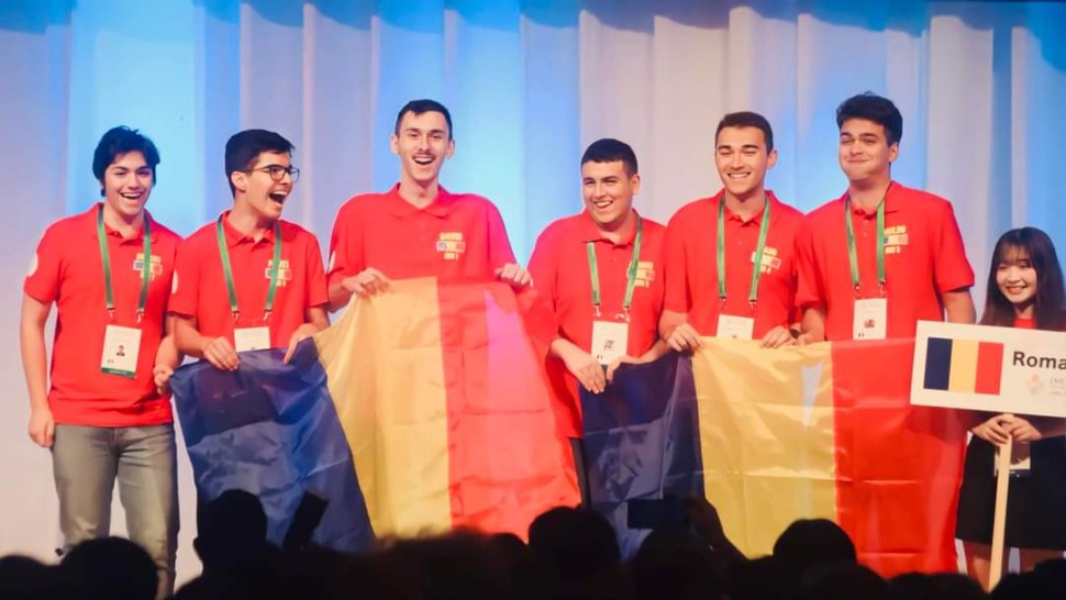 Elevii români au primit cinci medalii de aur și una de argint la Olimpiada Internațională de Matematică