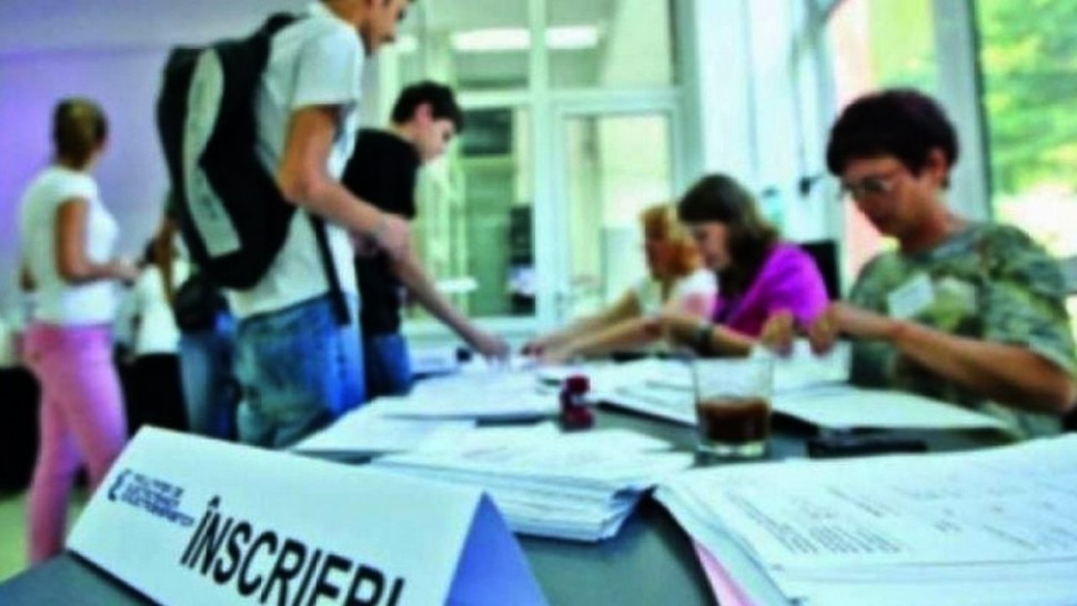 Admitere liceu 2024. Cum se completează fișa pentru profilul dorit și cum se face departajarea elevilor de clasa a IX-a
