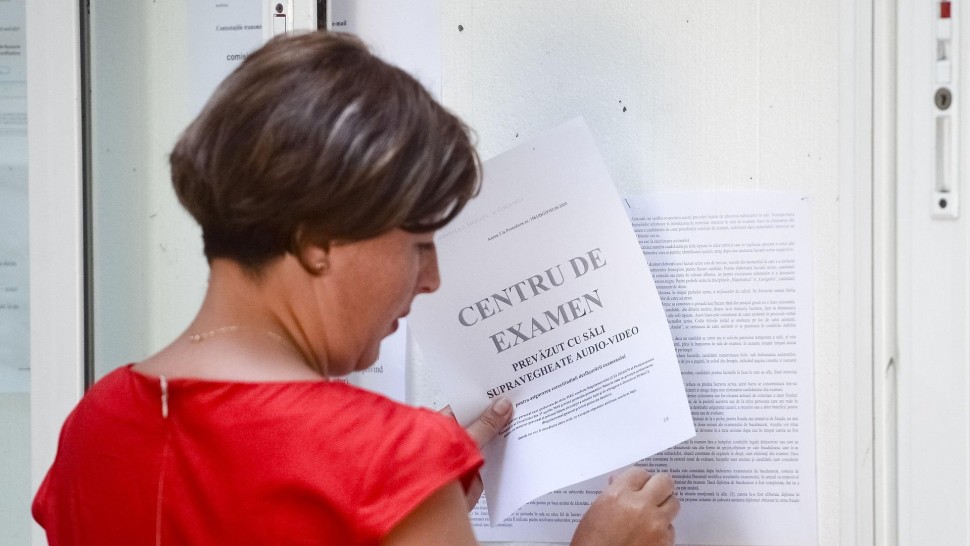 Rezultate Titularizare 2024. 419 dintre candidați au luat note peste 7. Au fost 74 de note de 10 la nivel național