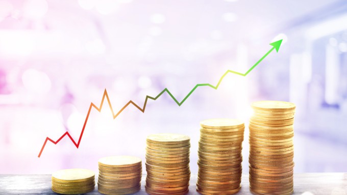 Cresc veniturile a milioane de români de la 1 septembrie. S-a aflat cât va fi salariul minim