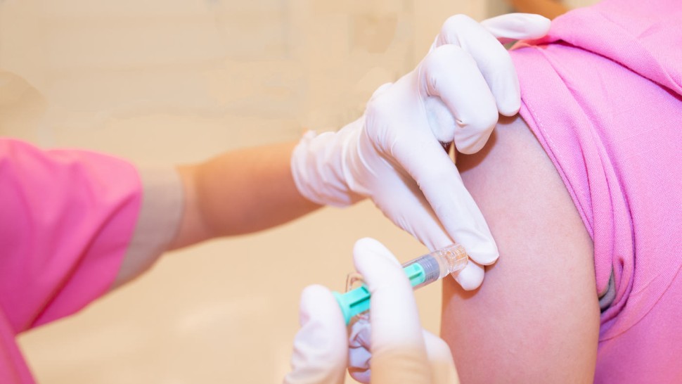 Vaccinare gratuită pentru toți pacienții cu boli cronice din România. Guvernul a aprobat compensarea integrală