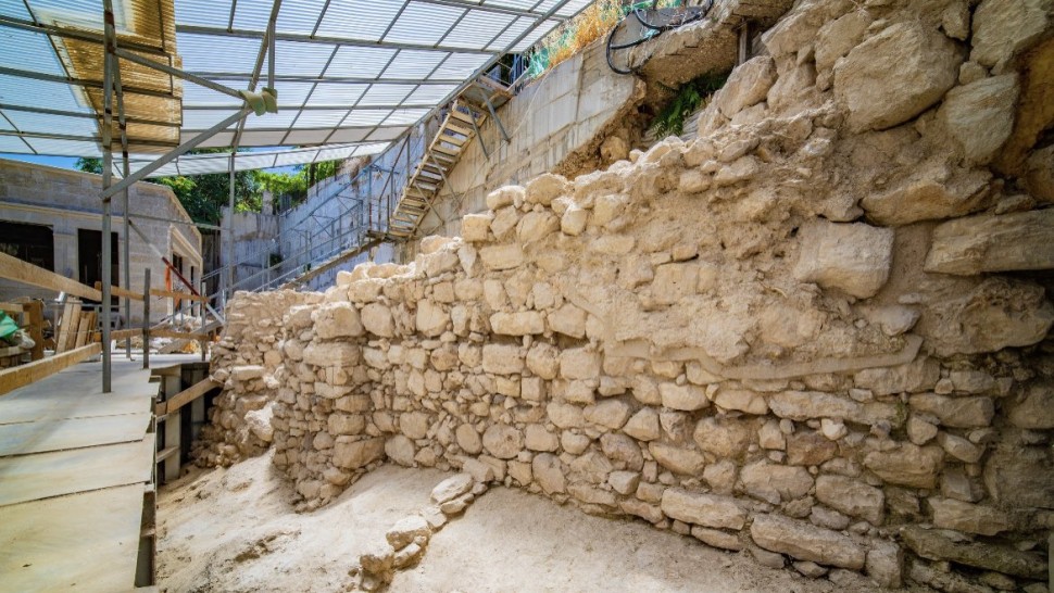 Conducte misterioase descoperite lângă relicvele biblice din Ierusalim