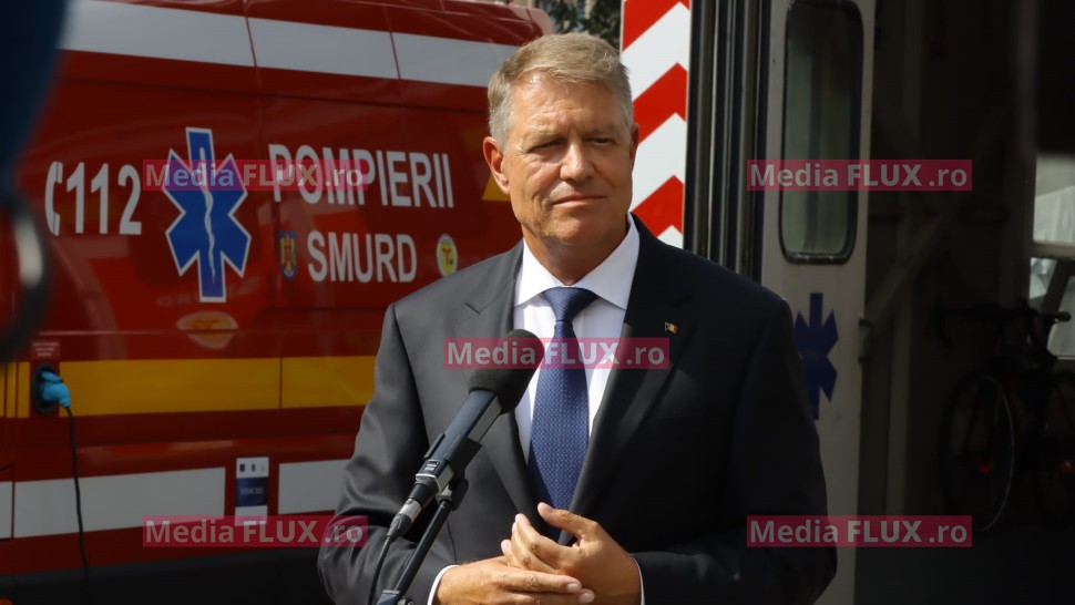 Klaus Iohannis a promulgat legea Amenzi de până la 1.000 de lei pentru cei care nu respectă prioritatea acestor persoane în magazine și instituții publice