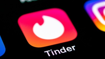 Tinder lansează un abonament premium. Noul serviciu costă 500 de dolari. Ce primești în schimb